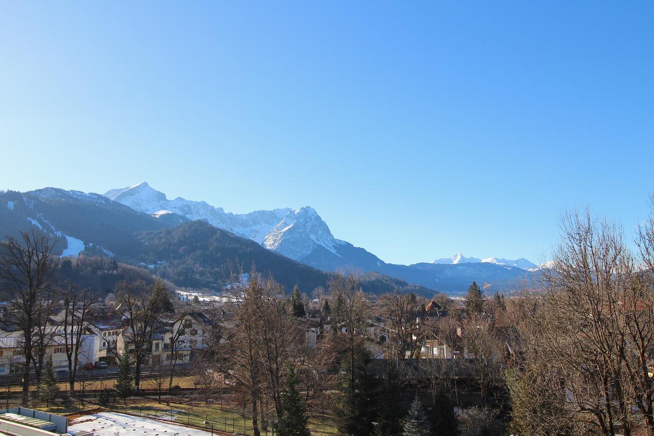 Wettersteinblick Apartamento Garmisch-Partenkirchen Exterior foto